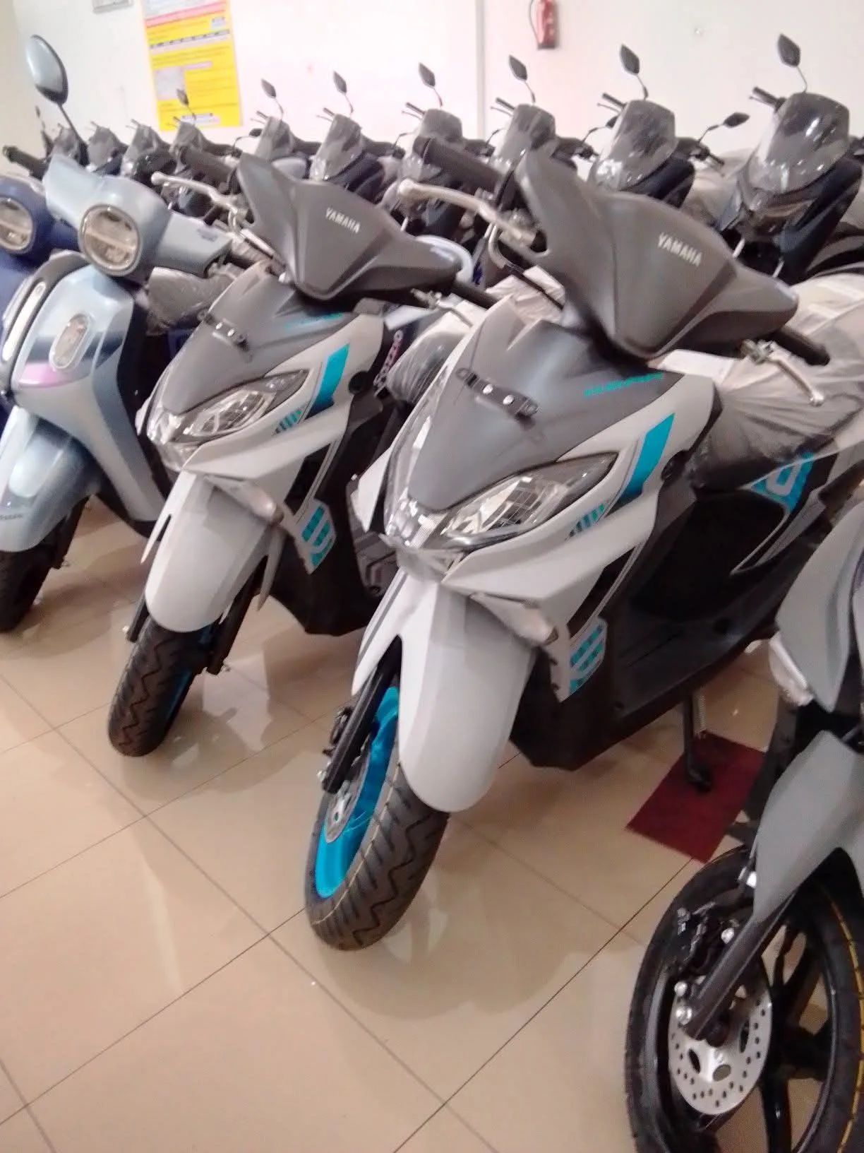Penyerahan motor oleh sugeng